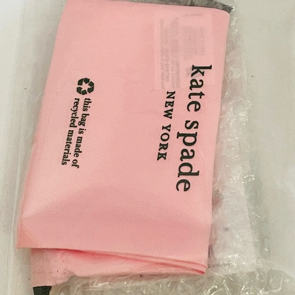 NWT Kate Spade Yours Truly Pave Heart Drop Earrings Rose gold - Picture 5 of 5